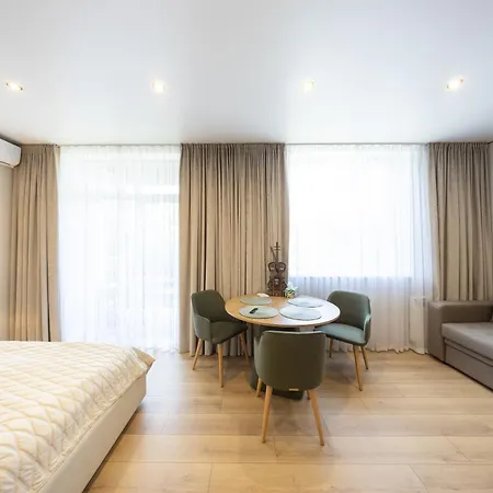 Monte Apartment *