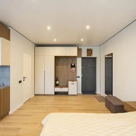 Monte Apartment