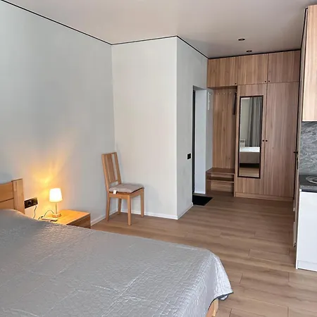 Monte Apartment *