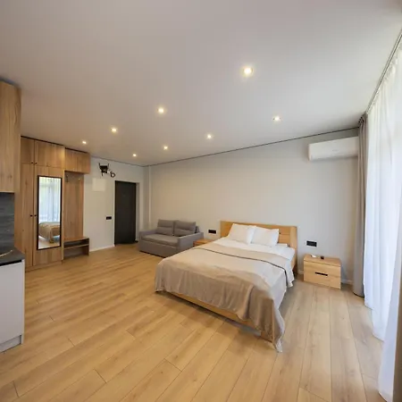 Monte Apartment *